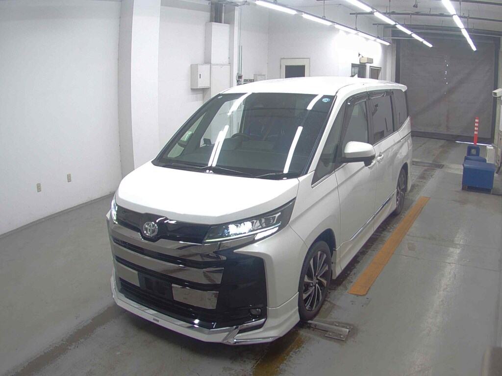 2022 TOYOTA NOAH HYBRID S-Z photo 4