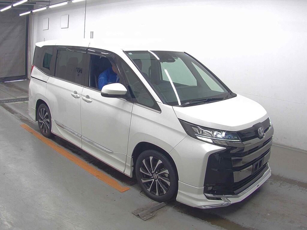 2022 TOYOTA NOAH HYBRID S-Z