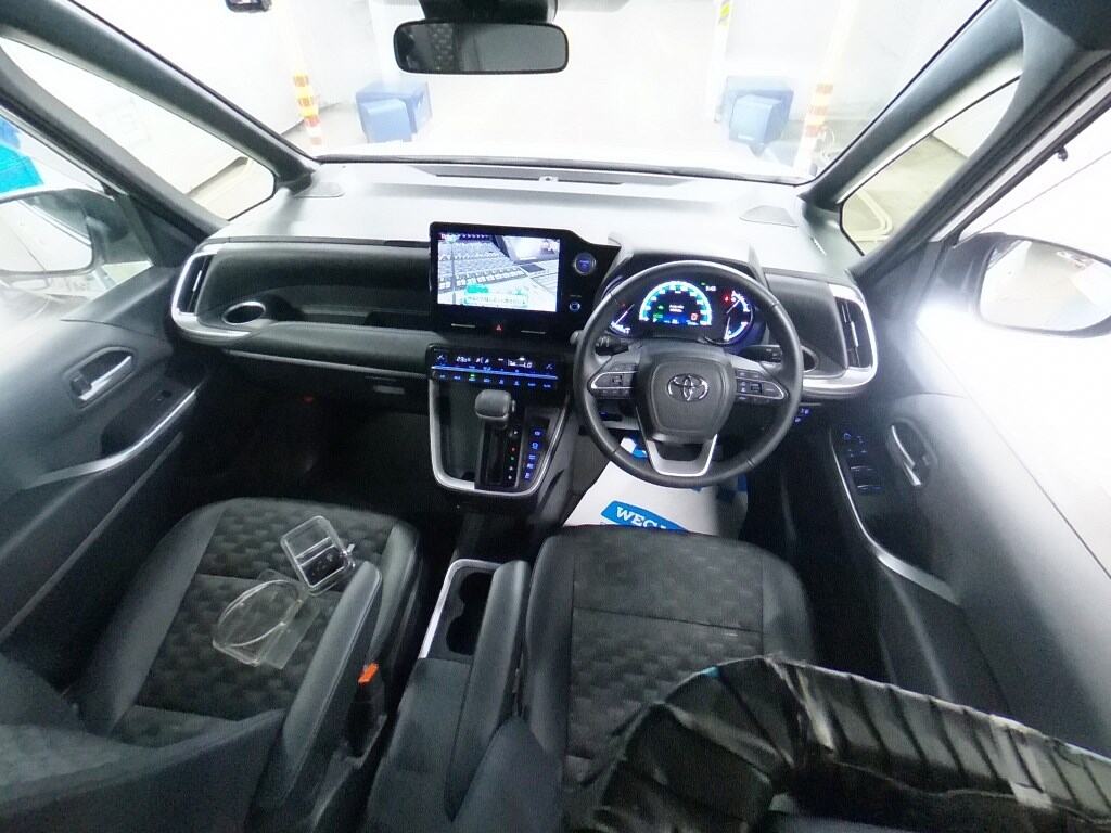 2023 TOYOTA VOXY HYBRID S-Z photo 3