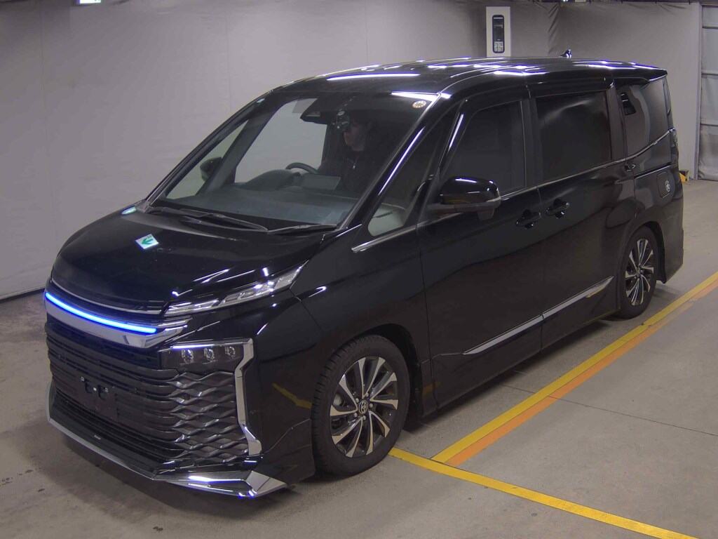 2023 TOYOTA VOXY HYBRID S-Z photo 4