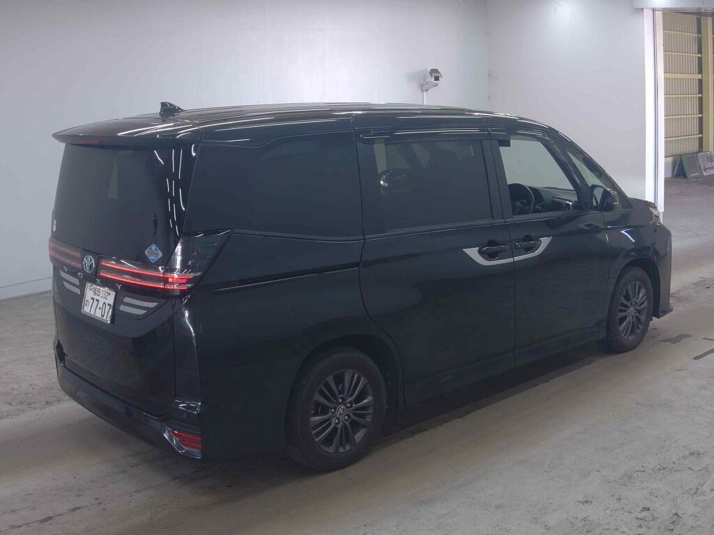 2022 TOYOTA VOXY HYBRID S-G photo 5