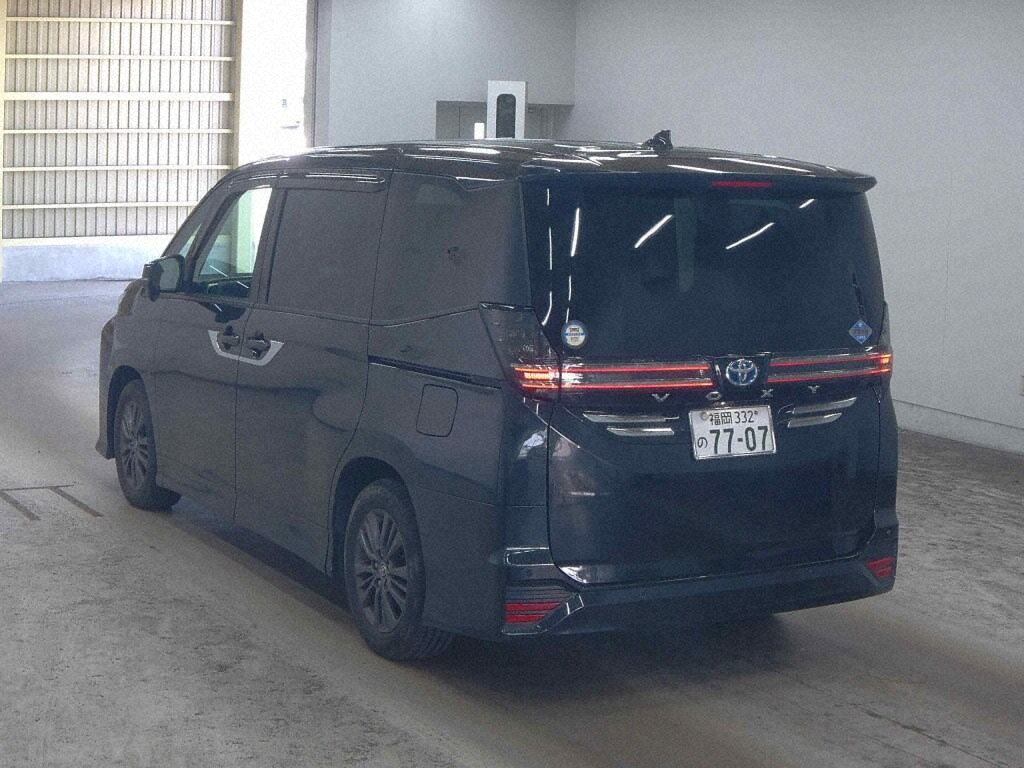 2022 TOYOTA VOXY HYBRID S-G photo 2
