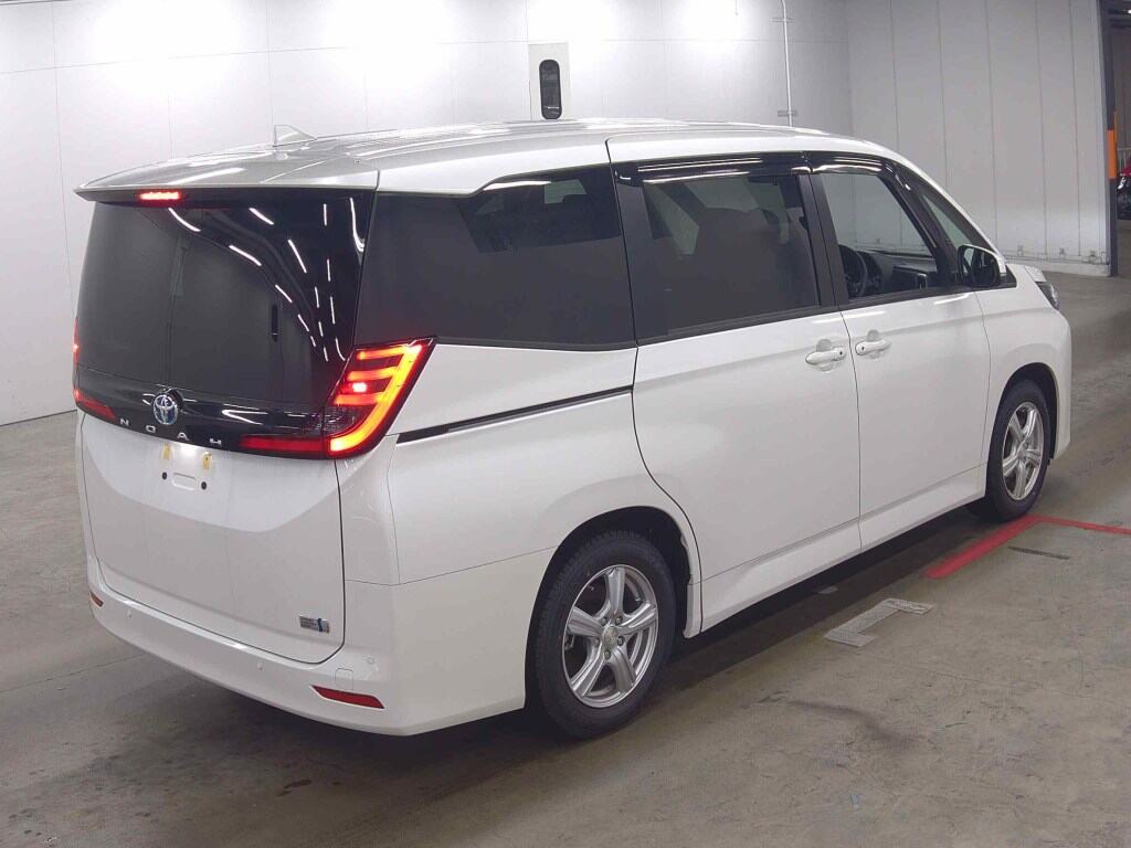 2025 TOYOTA NOAH ﾊｲﾌﾞﾘｯﾄﾞG photo 5