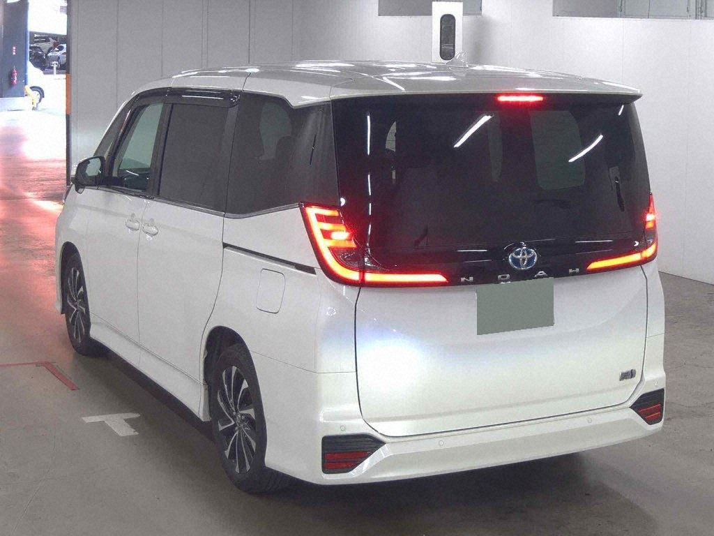2024 TOYOTA NOAH HYBRID S-Z photo 2