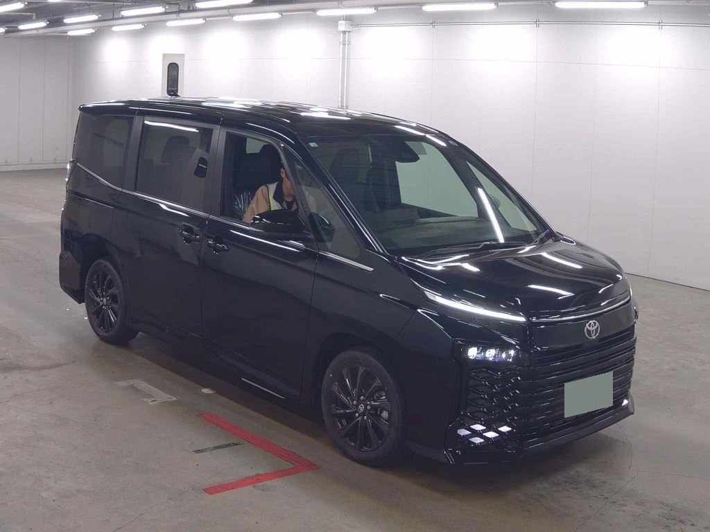 2026 TOYOTA VOXY HYBRID S-Z