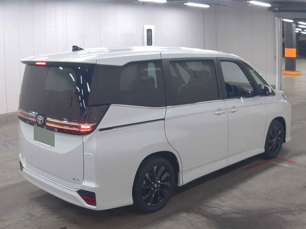 2026 TOYOTA VOXY HYBRID S-Z photo 5