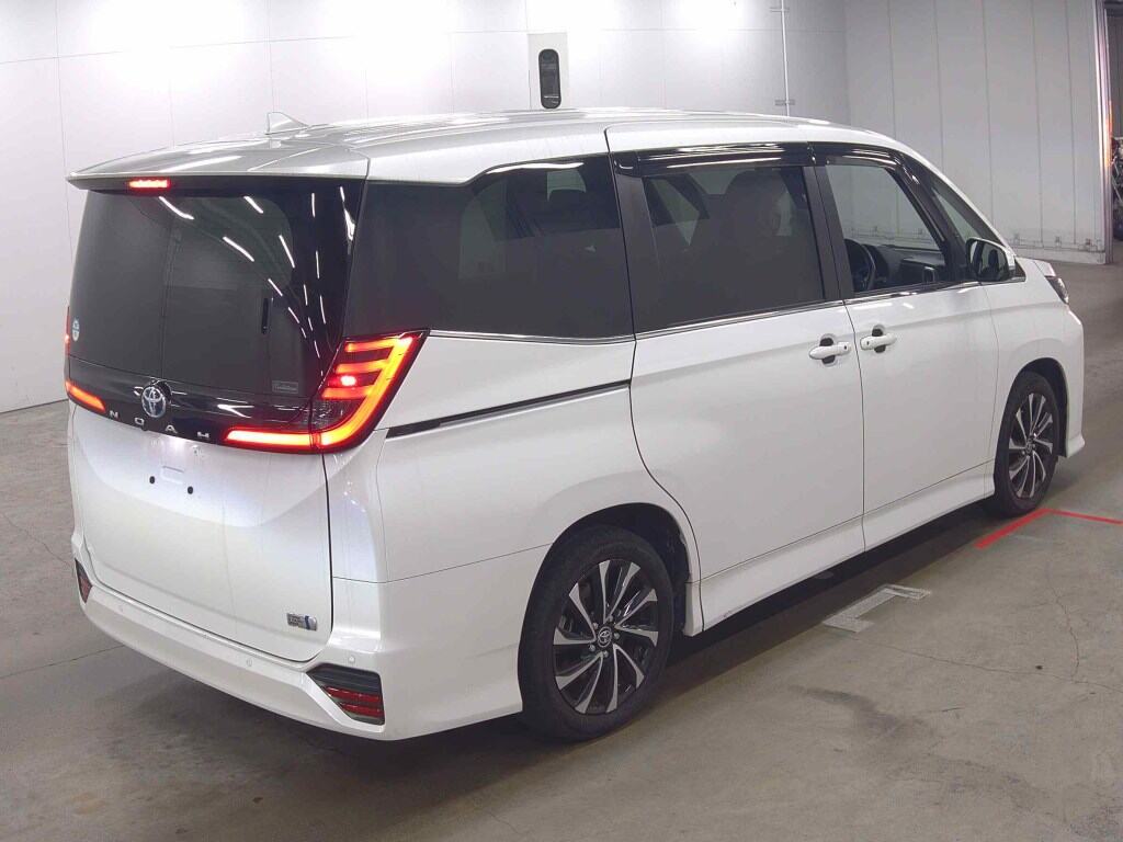 2023 TOYOTA NOAH HYBRID S-Z photo 5