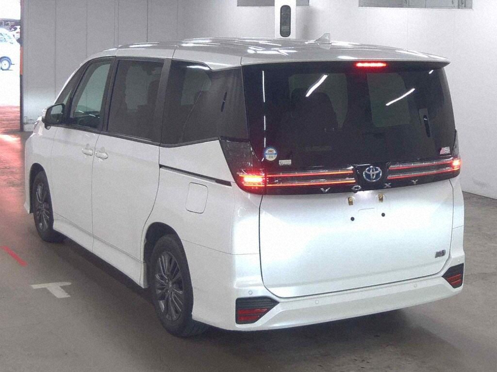 2022 TOYOTA VOXY HYBRID S-G photo 2