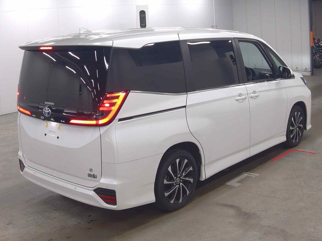 2024 TOYOTA NOAH HYBRID S-Z photo 5