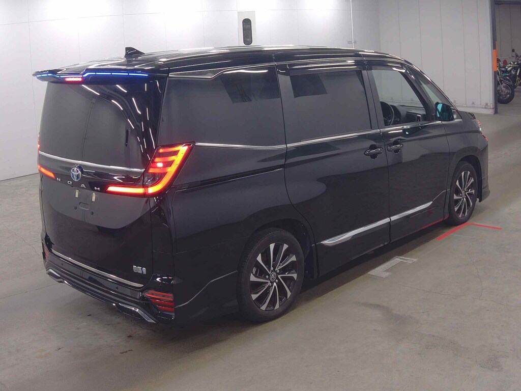 2023 TOYOTA NOAH HYBRID S-Z photo 5