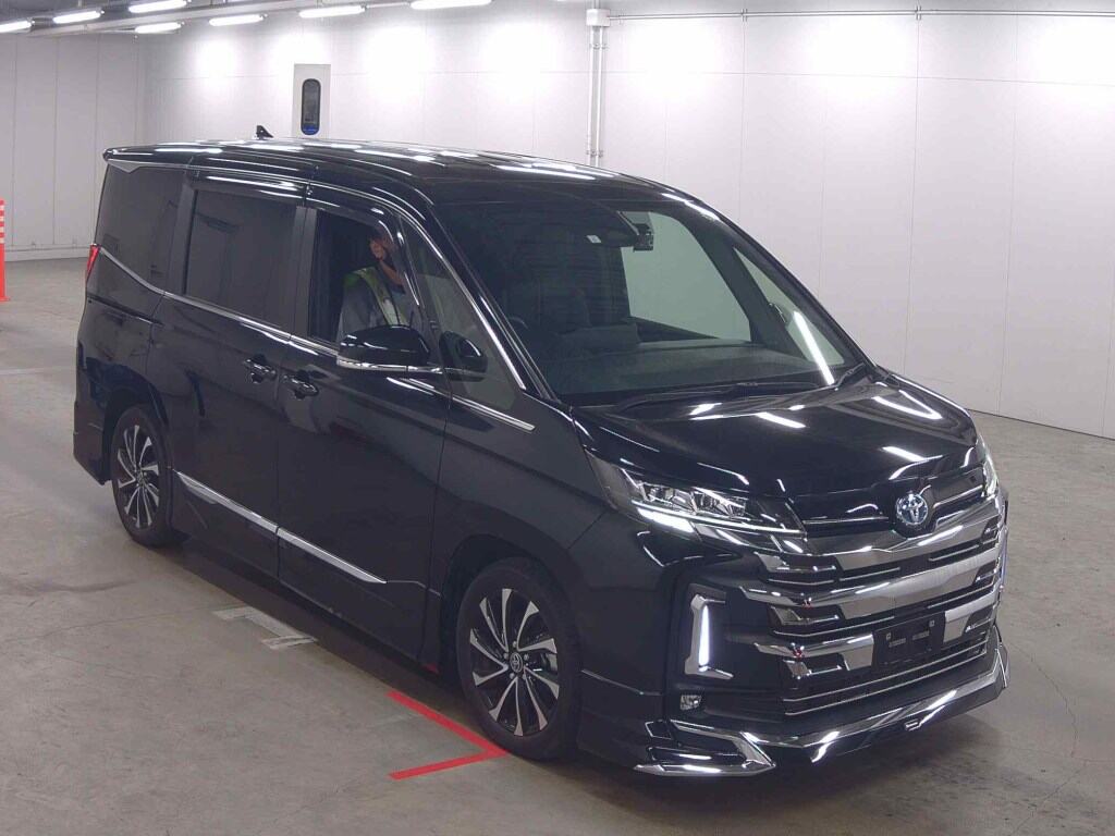 2023 TOYOTA NOAH HYBRID S-Z