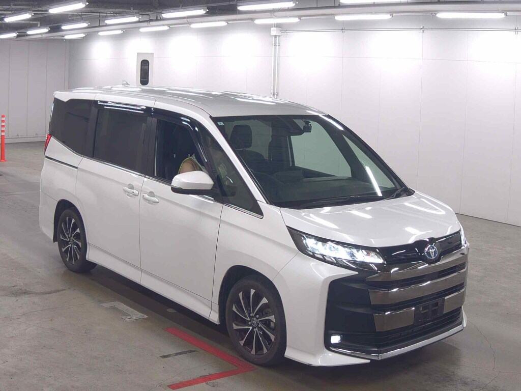 2022 TOYOTA NOAH HYBRID S-Z