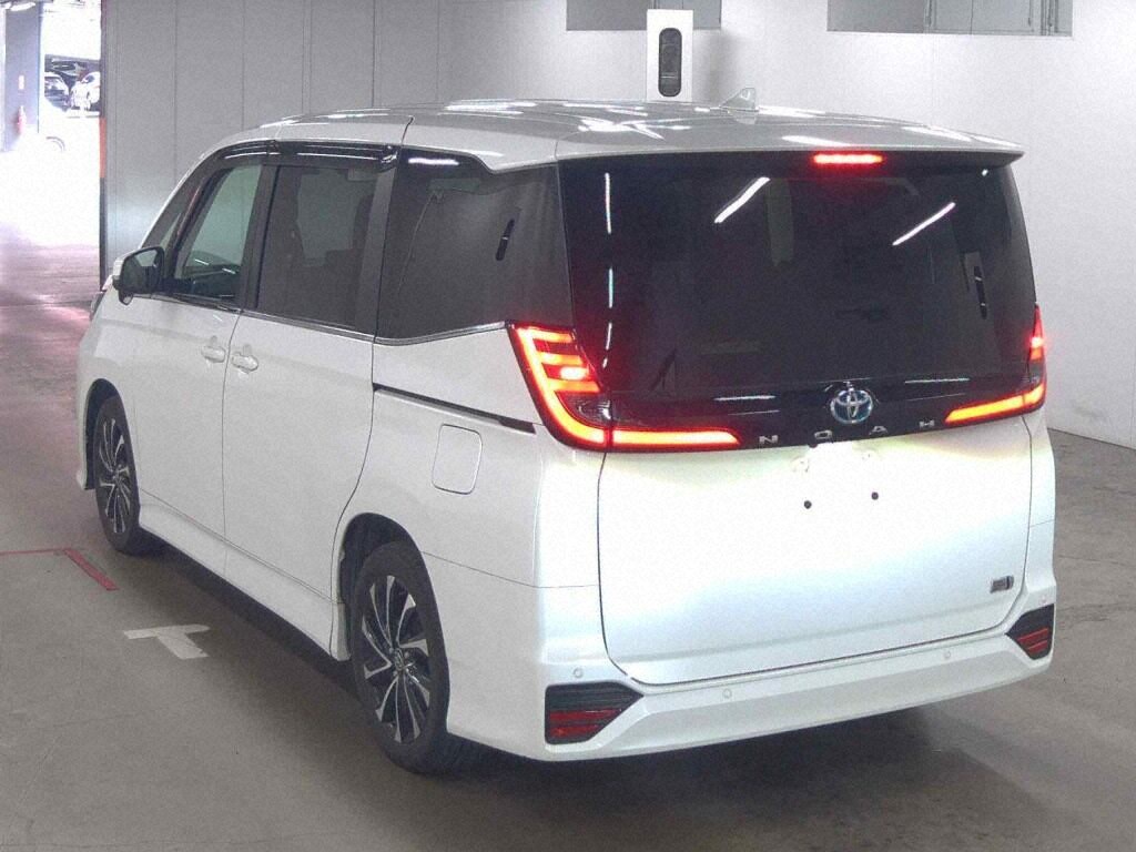 2022 TOYOTA NOAH HYBRID S-Z photo 2