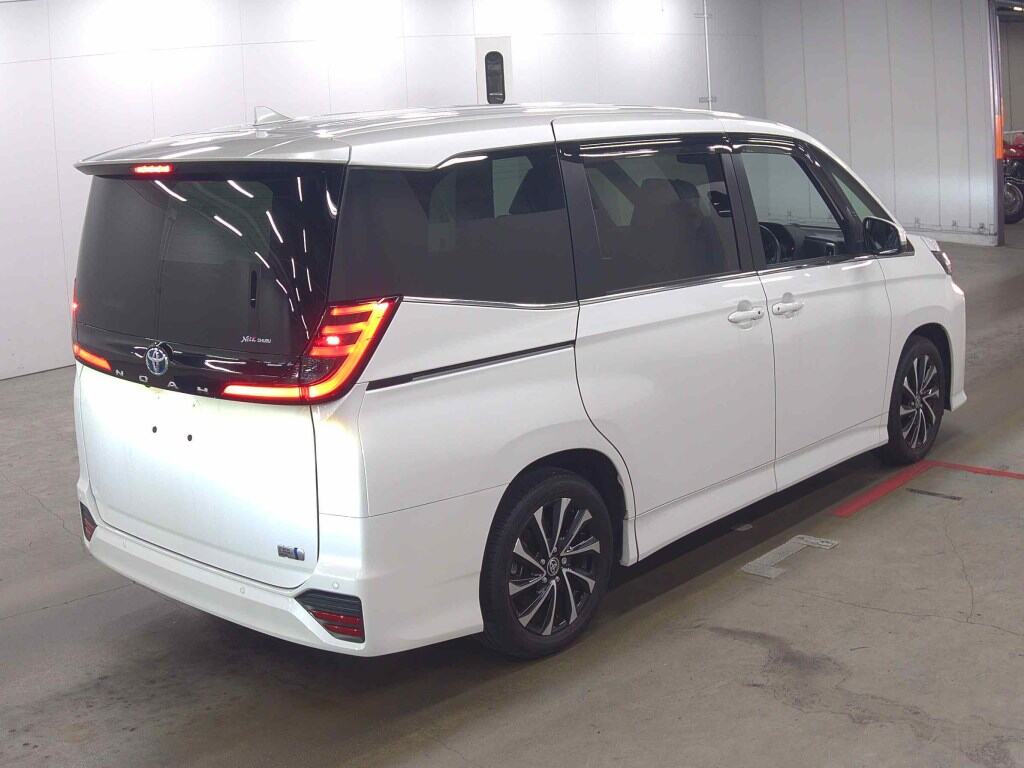 2023 TOYOTA NOAH HYBRID S-Z photo 5