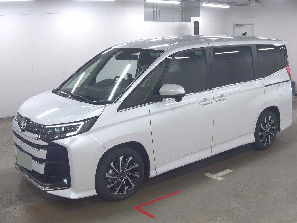 2026 TOYOTA NOAH HYBRID S-Z photo 4