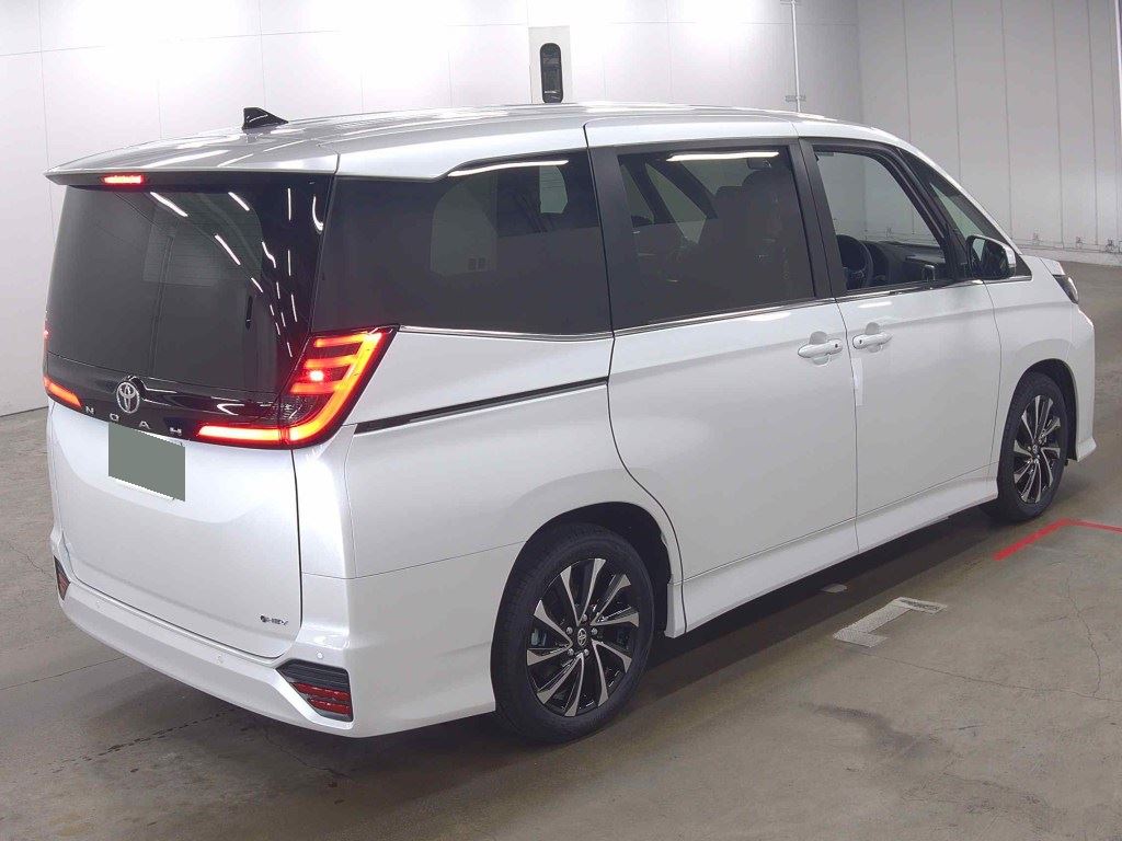 2026 TOYOTA NOAH HYBRID S-Z photo 5