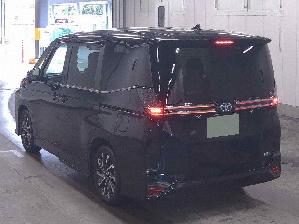 2022 TOYOTA VOXY HYBRID S-Z photo 2
