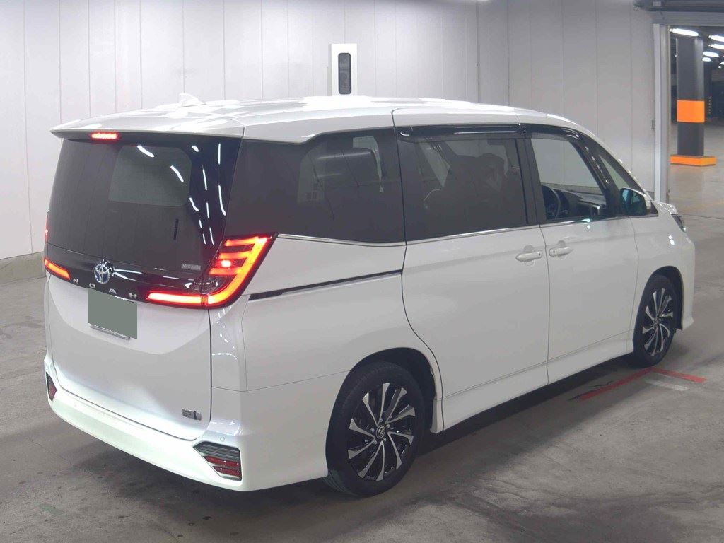 2022 TOYOTA NOAH HYBRID S-Z photo 5