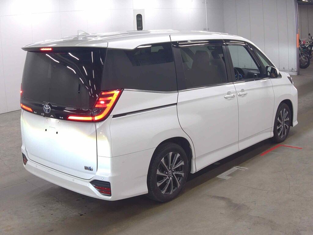 2024 TOYOTA NOAH HYBRID S-Z photo 5