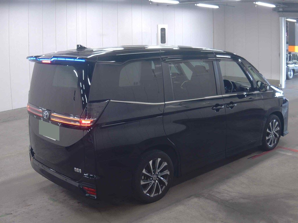 2024 TOYOTA VOXY HYBRID S-Z photo 5