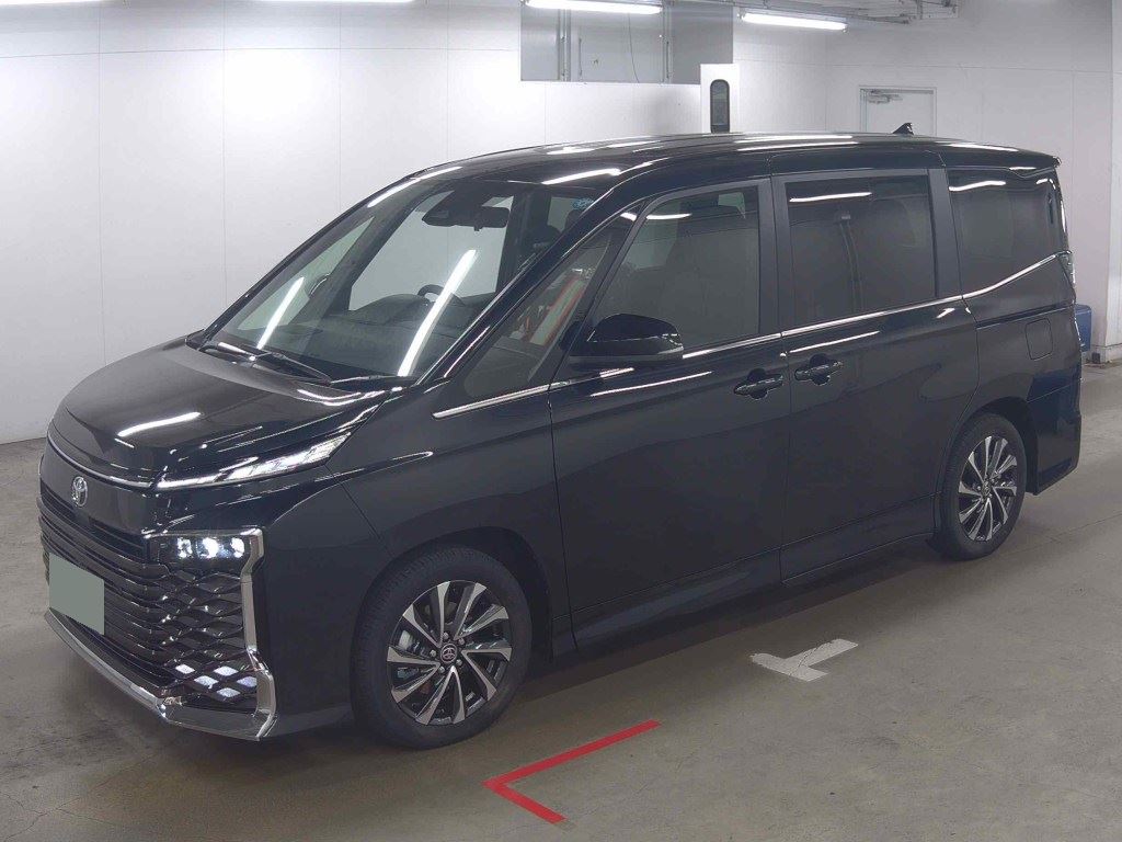 2026 TOYOTA VOXY HYBRID S-Z photo 4