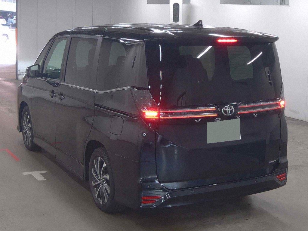 2026 TOYOTA VOXY HYBRID S-Z photo 2