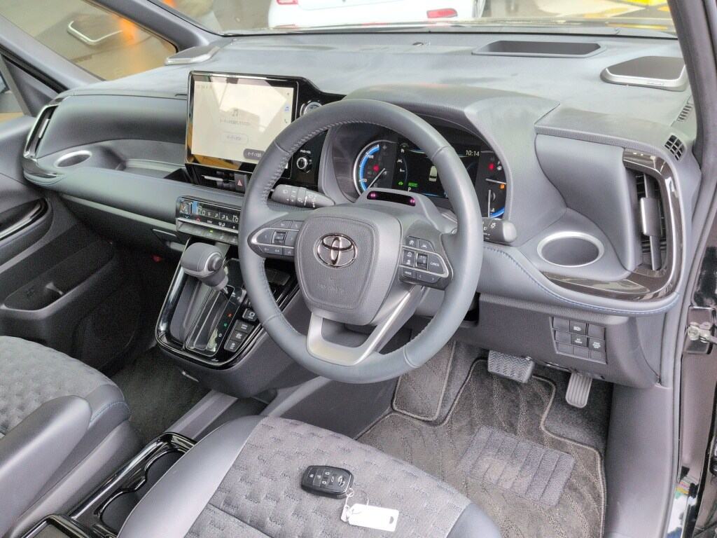 2023 TOYOTA VOXY HYBRID S-Z photo 3