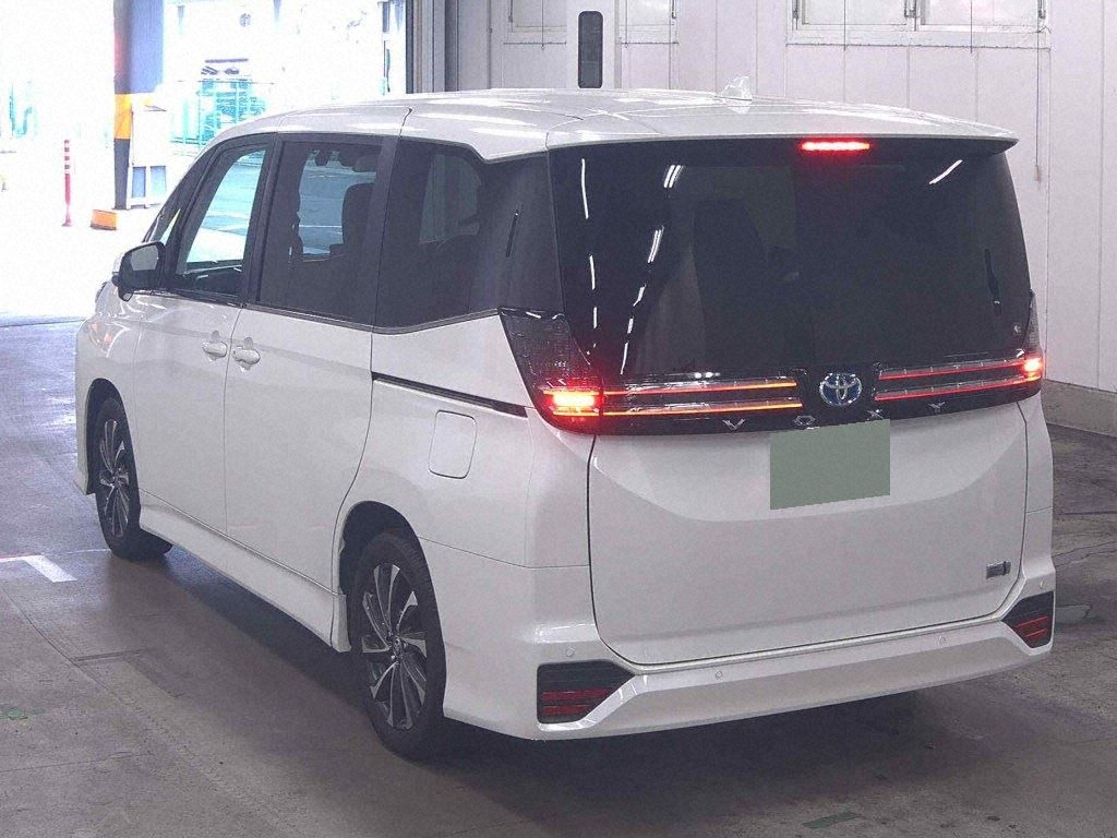 2024 TOYOTA VOXY HYBRID S-Z photo 2