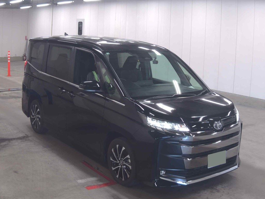 2026 TOYOTA NOAH HYBRID S-Z