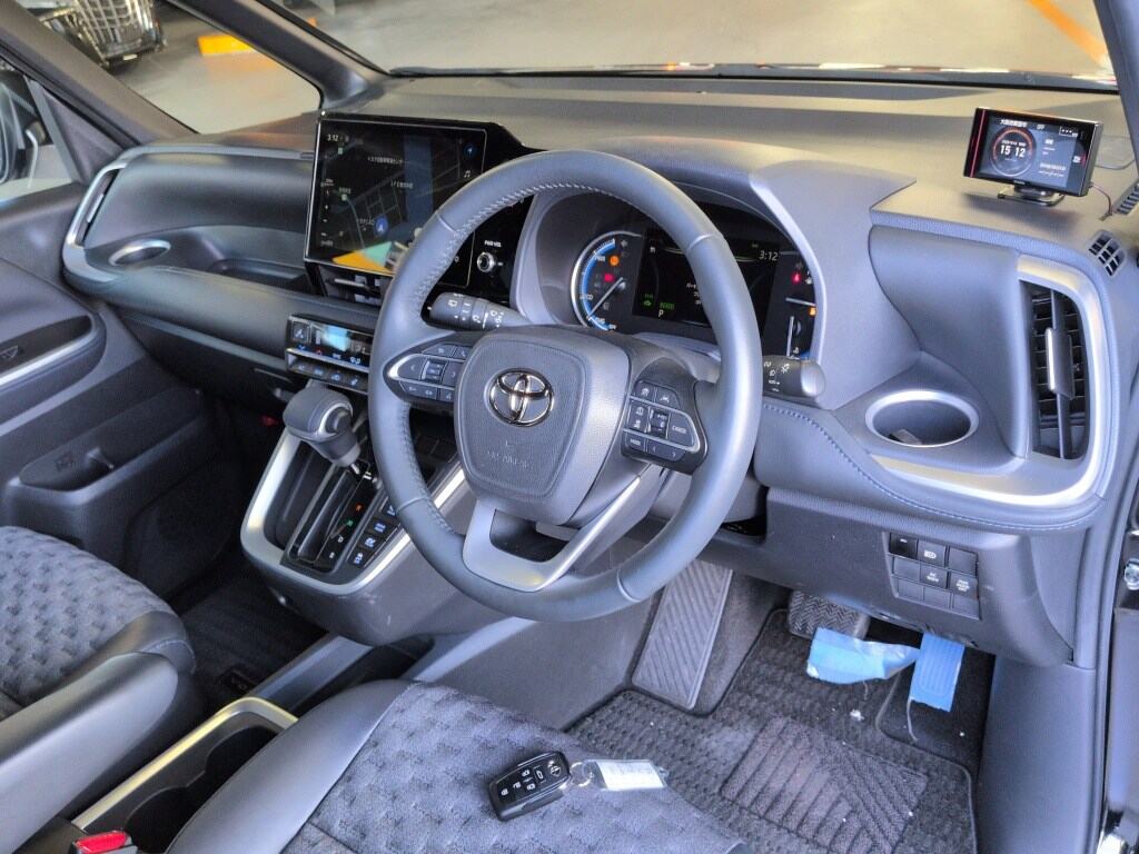 2023 TOYOTA VOXY HYBRID S-Z photo 3