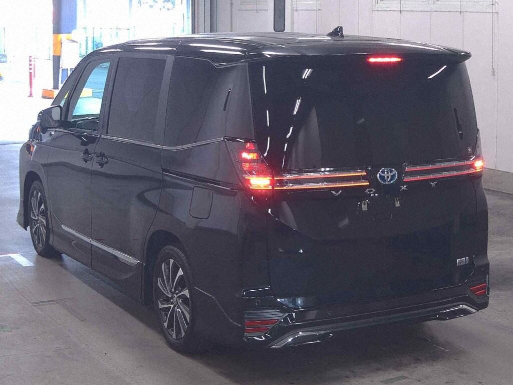 2023 TOYOTA VOXY HYBRID S-Z photo 2