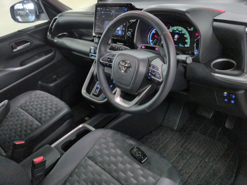 2023 TOYOTA VOXY HYBRID S-Z photo 3