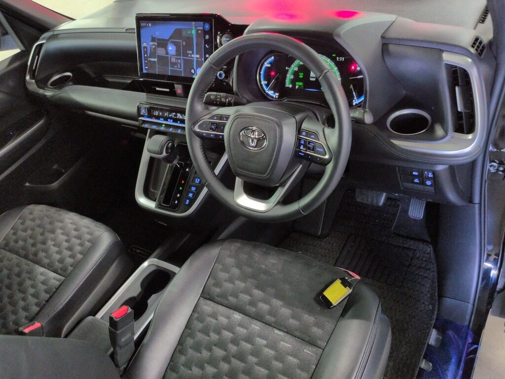 2024 TOYOTA VOXY HYBRID S-Z photo 3