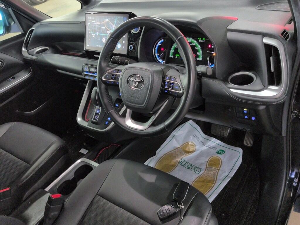 2023 TOYOTA NOAH HYBRID S-Z photo 3