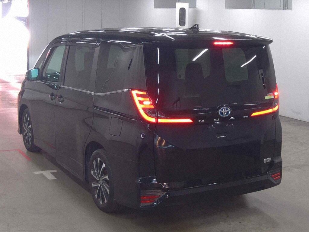 2023 TOYOTA NOAH HYBRID S-Z photo 2