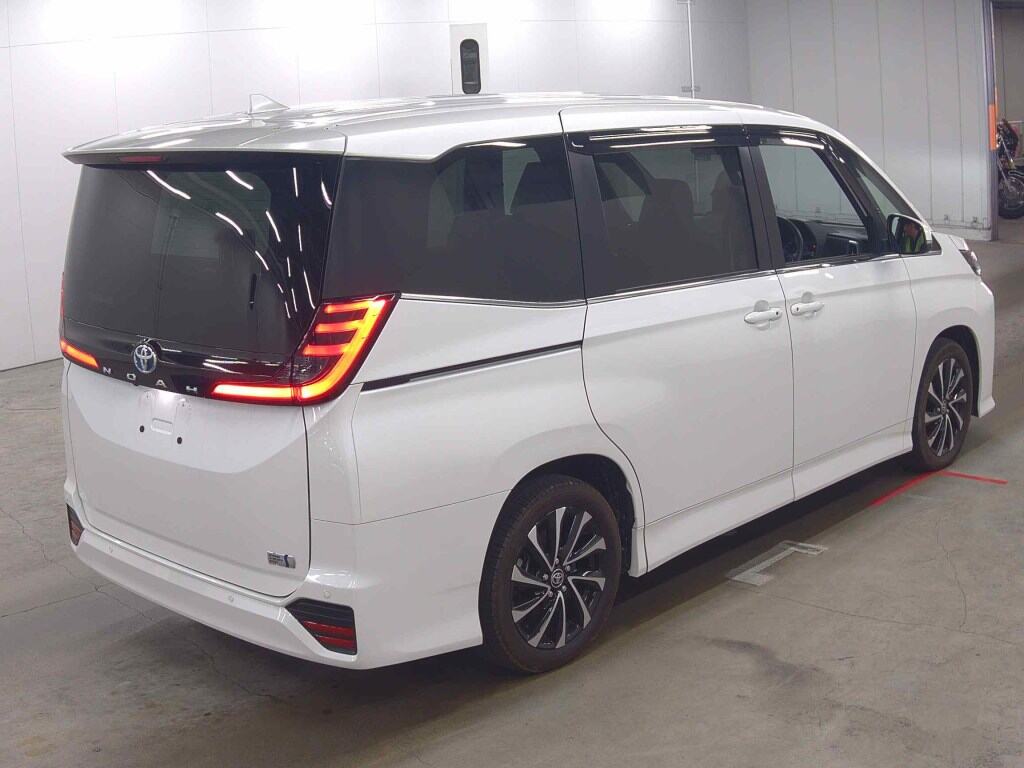 2023 TOYOTA NOAH HYBRID S-Z photo 5
