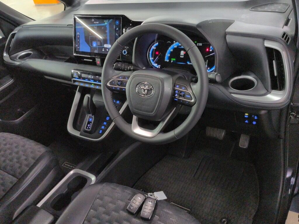2023 TOYOTA VOXY HYBRID S-Z photo 3
