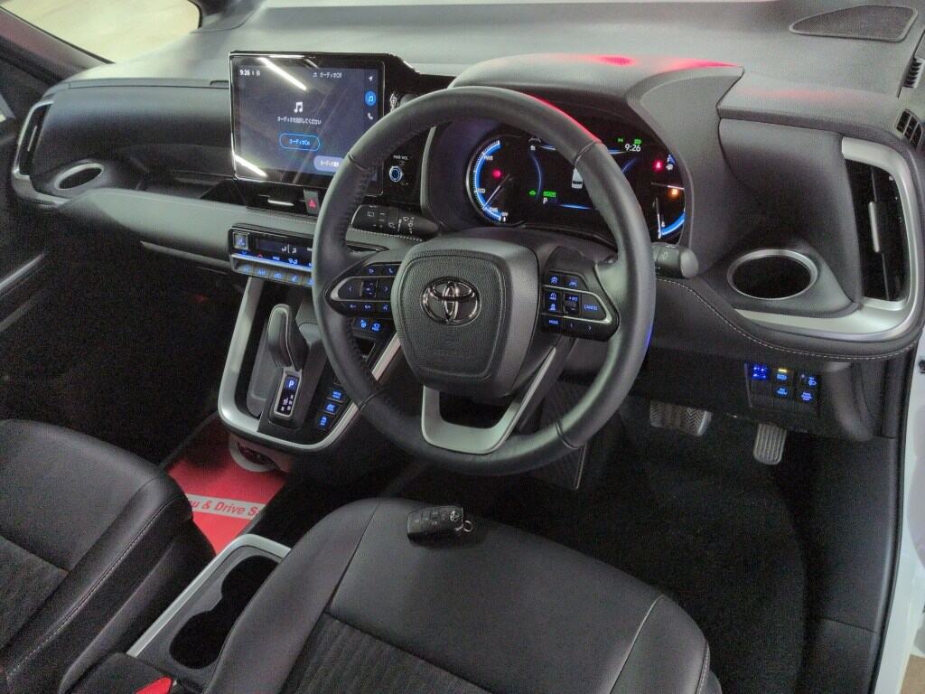 2025 TOYOTA NOAH HYBRID S-Z photo 3