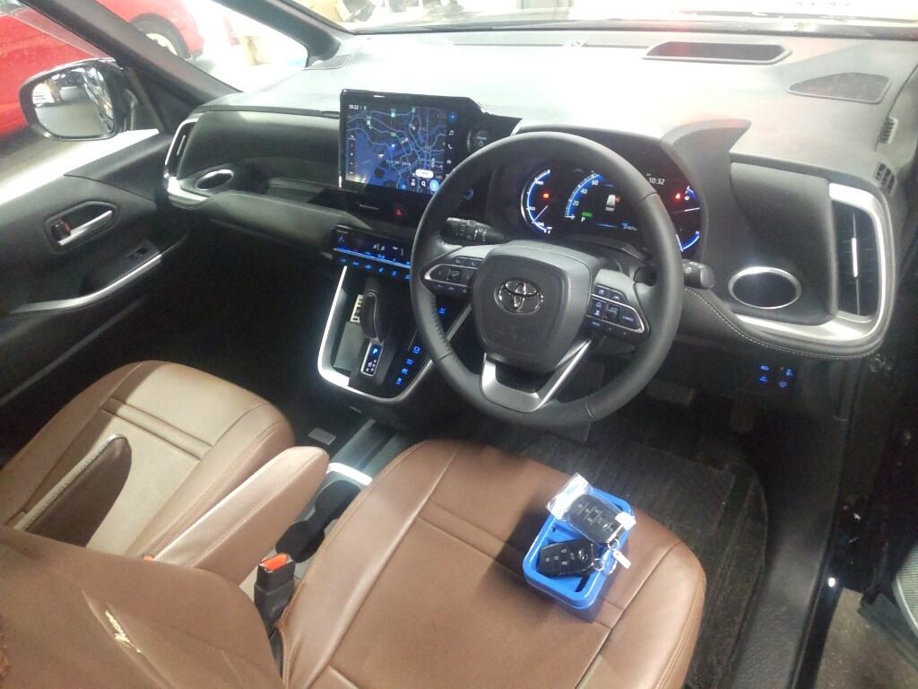 2025 TOYOTA NOAH ﾊｲﾌﾞﾘｯﾄﾞS-Z photo 3