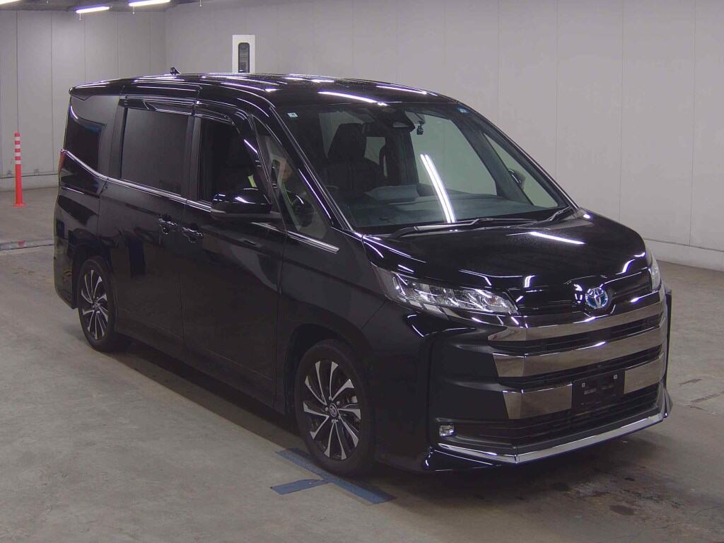 2023 TOYOTA NOAH HYBRID S-Z