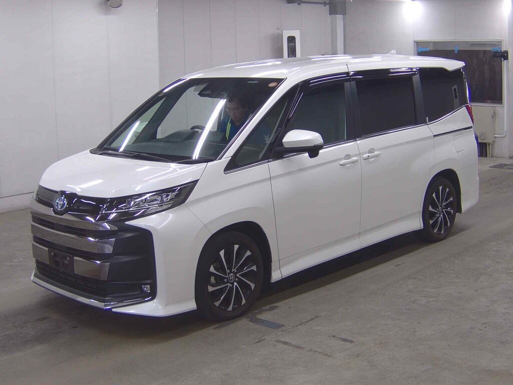 2023 TOYOTA NOAH HYBRID S-Z photo 4