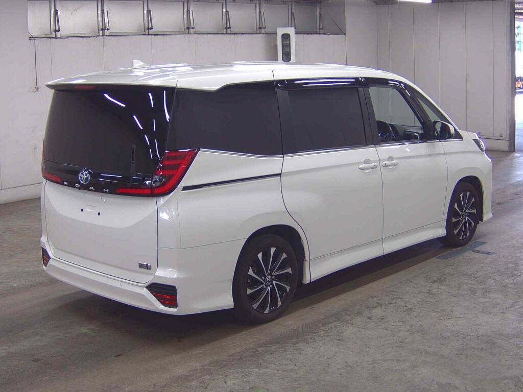 2023 TOYOTA NOAH HYBRID S-Z photo 5