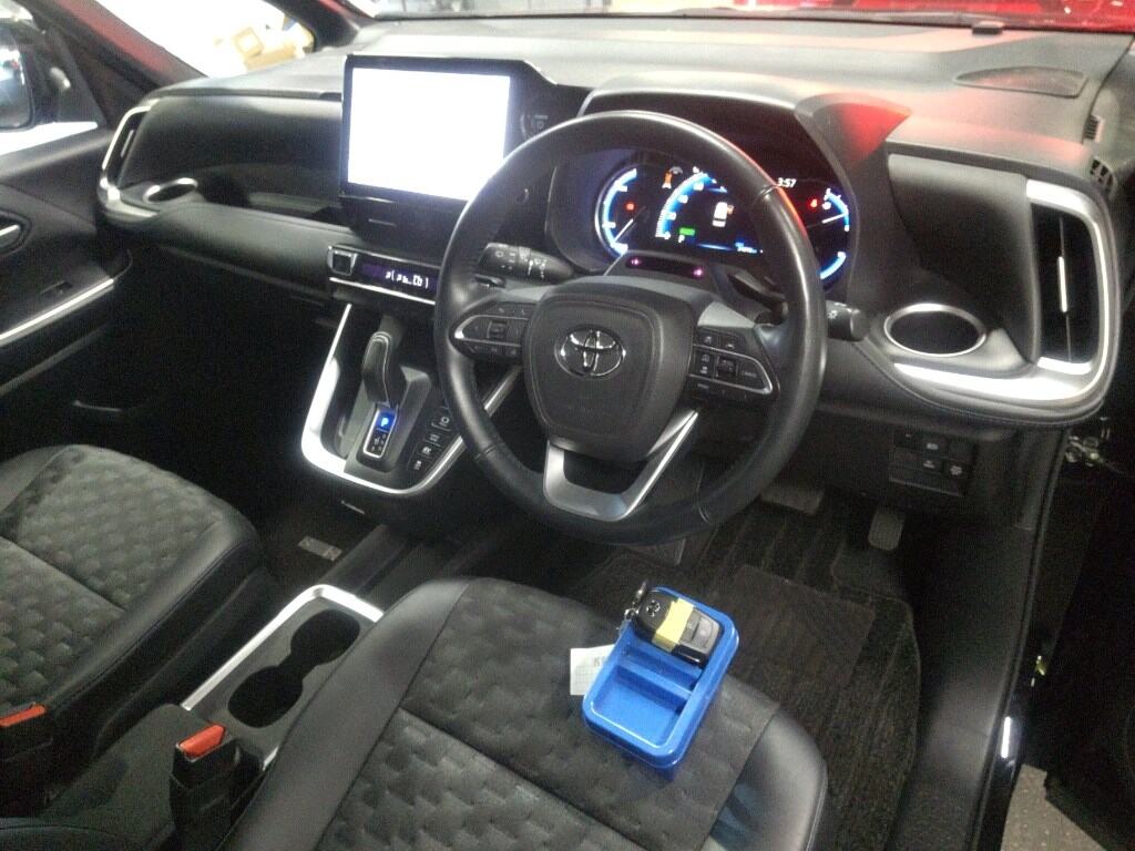2024 TOYOTA VOXY HYBRID S-Z photo 3
