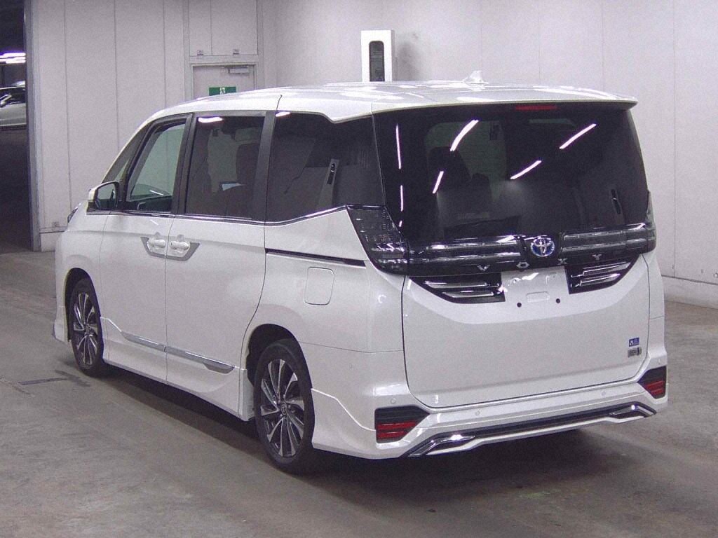 2023 TOYOTA VOXY HYBRID S-Z photo 2