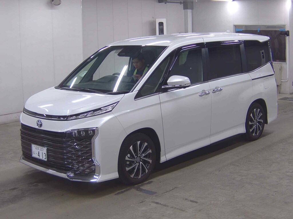 2026 TOYOTA VOXY HYBRID S-Z photo 4