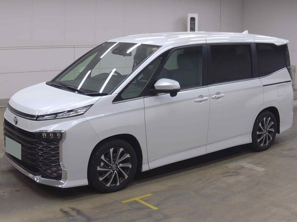 2026 TOYOTA VOXY HYBRID S-Z photo 4