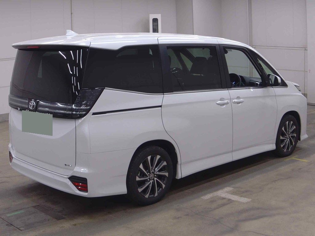 2026 TOYOTA VOXY HYBRID S-Z photo 5