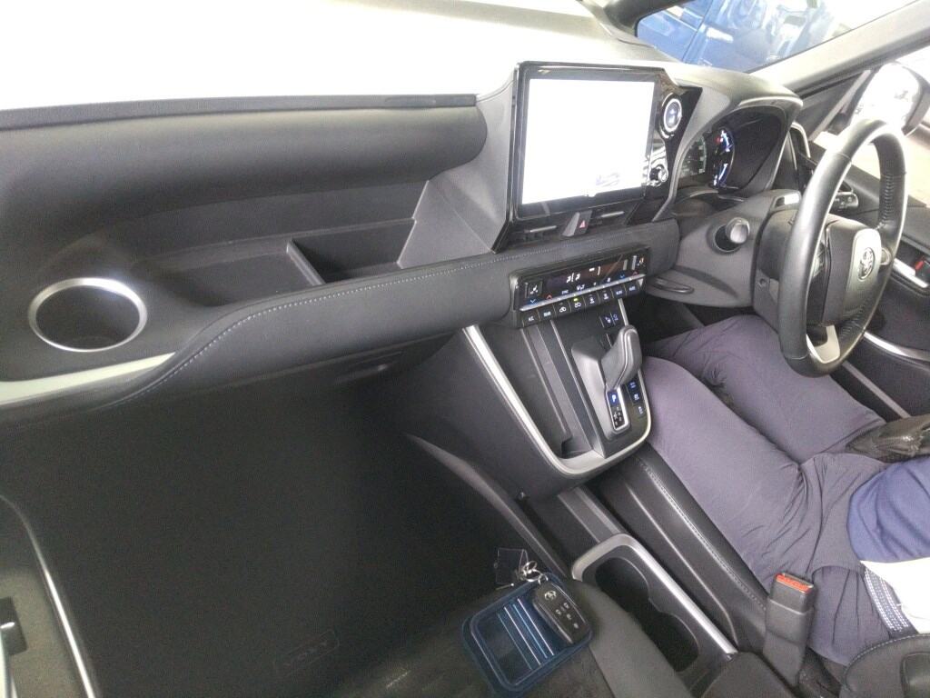2022 TOYOTA VOXY ﾊｲﾌﾞﾘｯﾄﾞS-Z photo 3