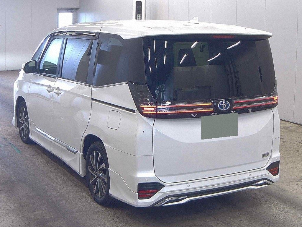 2024 TOYOTA VOXY HYBRID S-Z photo 2