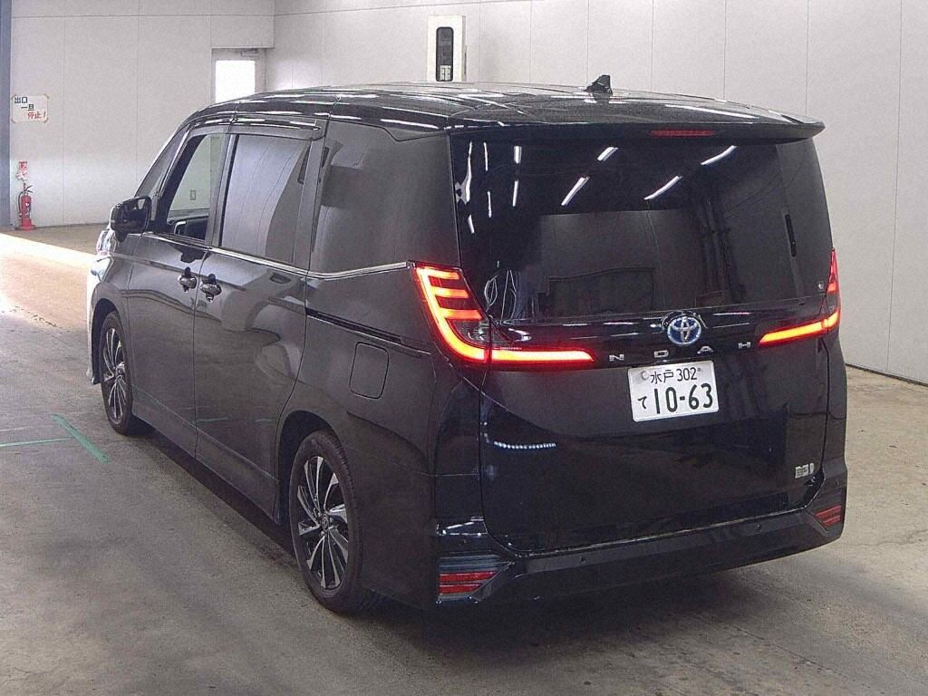 2024 TOYOTA NOAH HYBRID S-Z photo 2